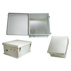 18×16×8英寸（45.7×40.6×20.3厘米）防风雨接线盒，240V交流，带加热系统的图片